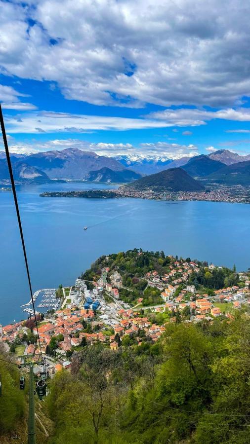 Apartment With View Lake Maggiore/Laveno Mombello エクステリア 写真